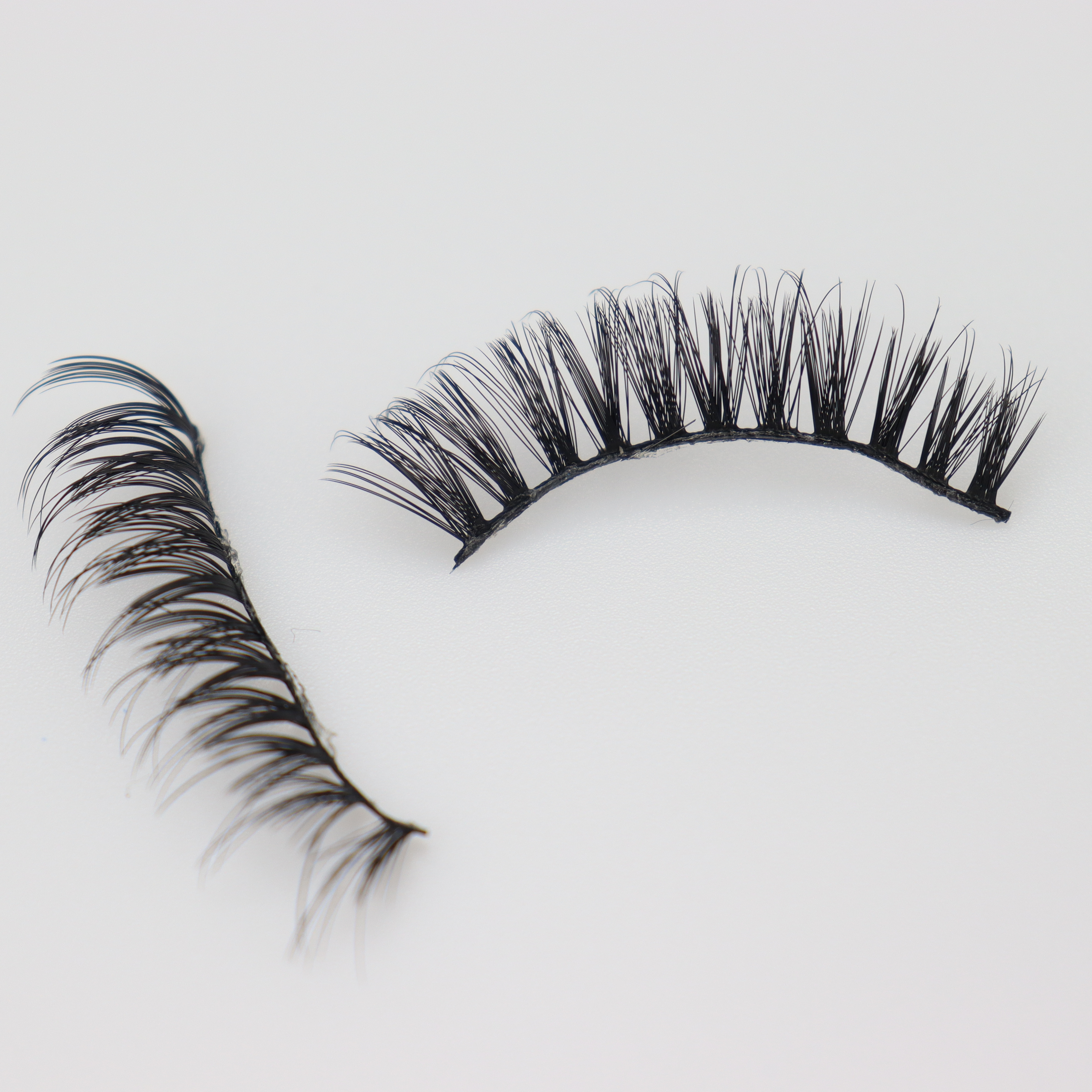 Worldbeauty Volume Wispy False Eyelashes Natural Long Invisible Band Lashes