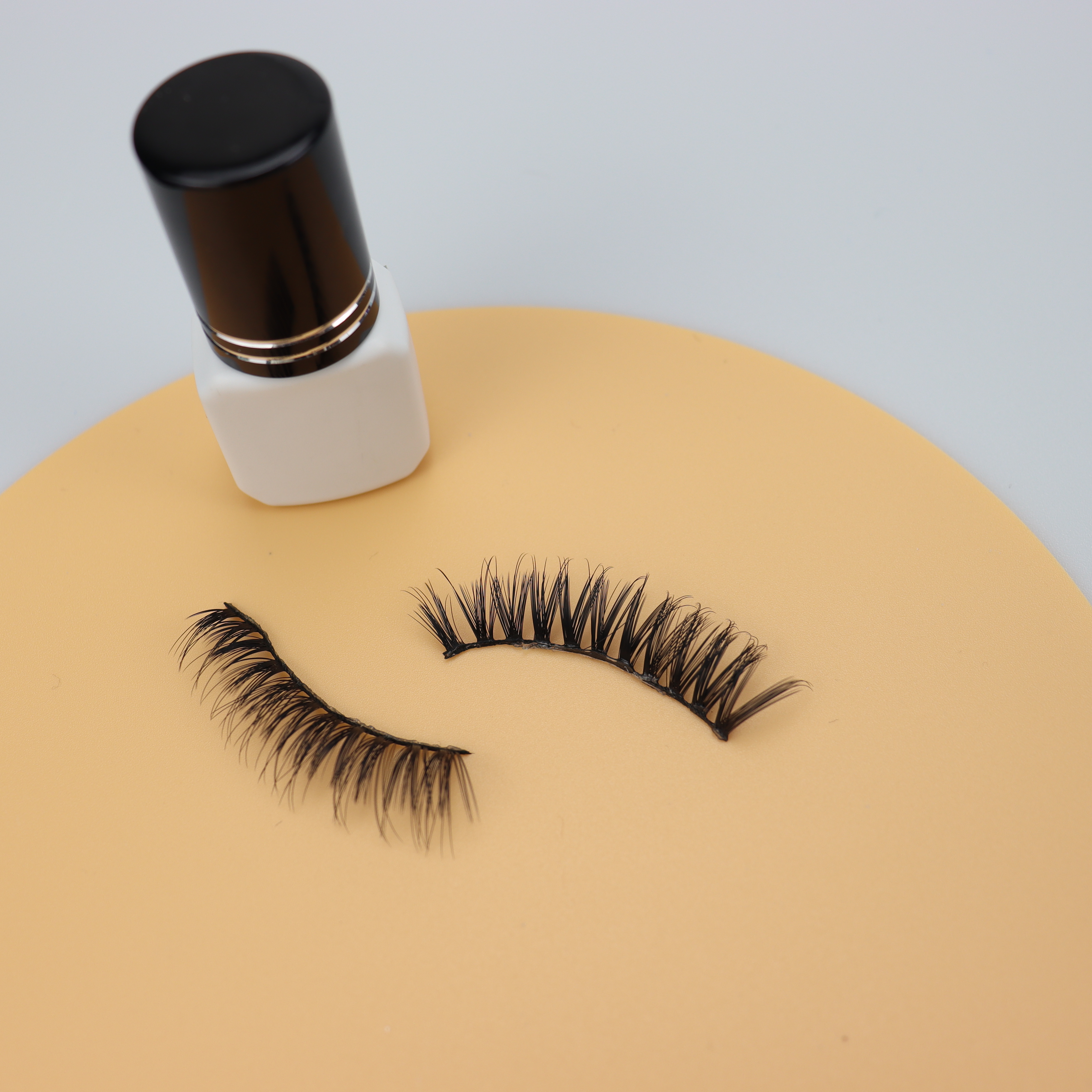 Worldbeauty Volume Wispy False Eyelashes Natural Long Invisible Band Lashes