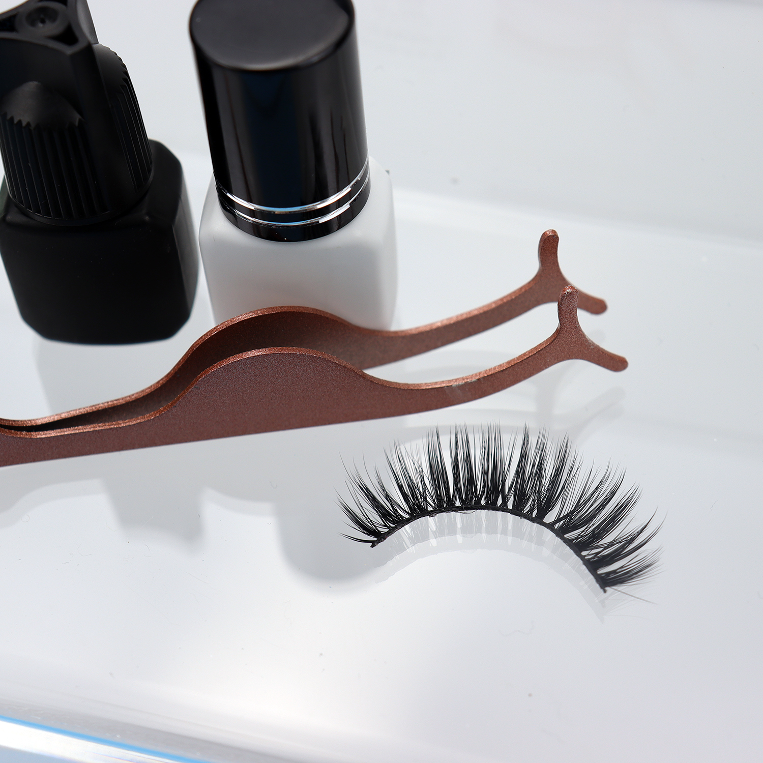 Private Label Volume Lash Extensions 0.03 0.05 0.07 Mink Individual Eyelash Makeup Supplier 25mm Siberian Mink Lash Trays