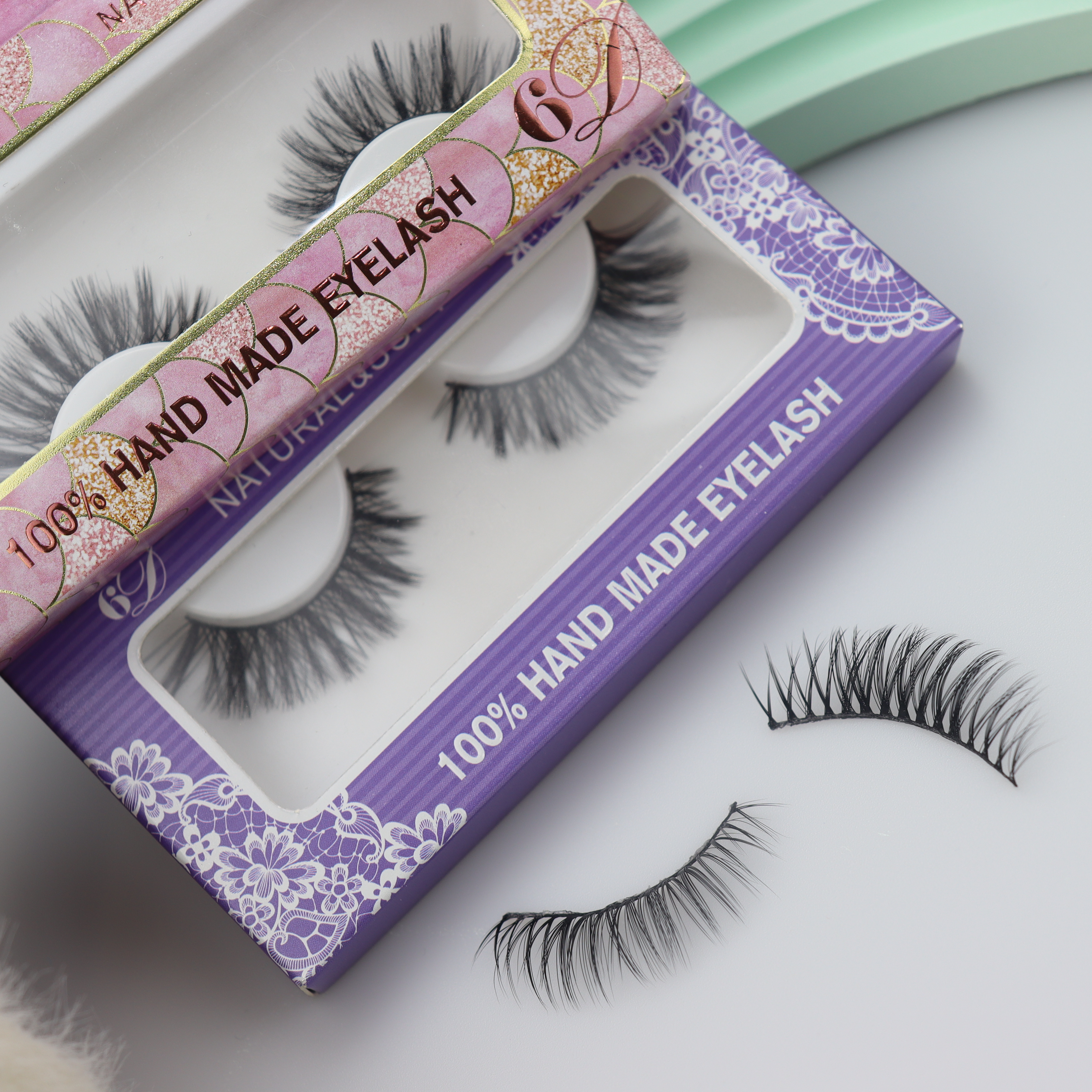 Eyelash Extension Silk False Eyelashes with Customized Eyelash Packaging